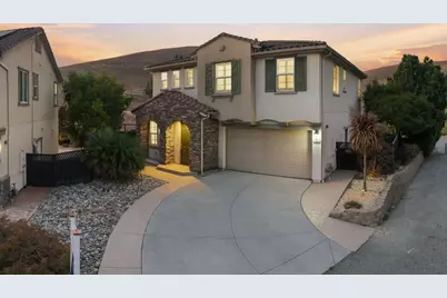 375 Longhill Ct, San Jose, CA 95138 - Photo 3