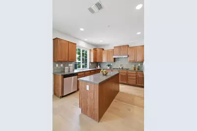 375 Longhill Ct, San Jose, CA 95138 - Photo 65