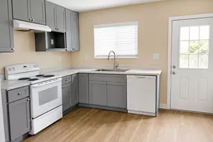 2056 Alum Rock Ave, San Jose, CA 95116 - Photo 5