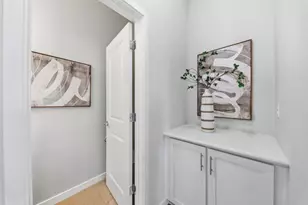 191 Waters Park Cir, San Mateo, CA 94403 - Photo 59