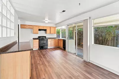 2338 Bobwhite Ct, Fairfield, CA 94533 - Photo 9