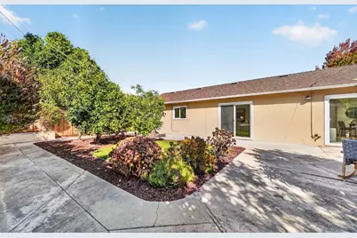 160 Gilbert Ave, Santa Clara, CA 95051 - Photo 35