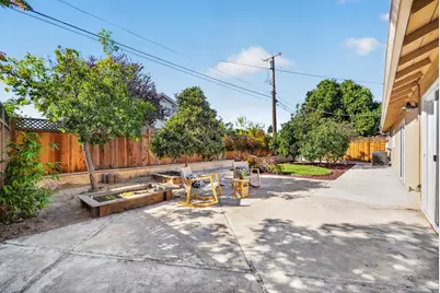 160 Gilbert Ave, Santa Clara, CA 95051 - Photo 37