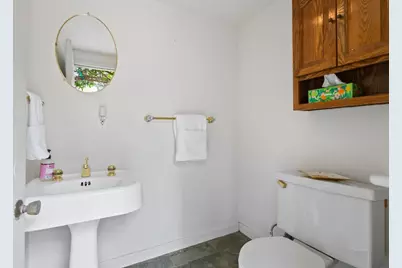 2 Beverly Dr, San Carlos, CA 94070 - Photo 55