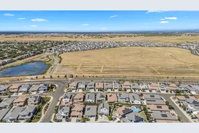12101 Mircado Way, Rancho Cordova, CA 95742 - Photo 35