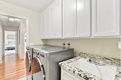 6568 Broadacres Dr, San Jose, CA 95120 - Photo 41