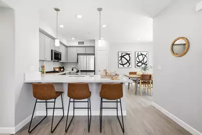 337 Llano De Los Robles Ave 7, San Jose, CA 95136 - Photo 9