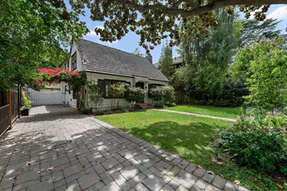 887 Harvard Ave, Menlo Park, CA 94025 - Photo 3