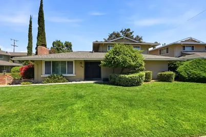 Castlewood Dr, Los Gatos, CA 95032 - Photo 3