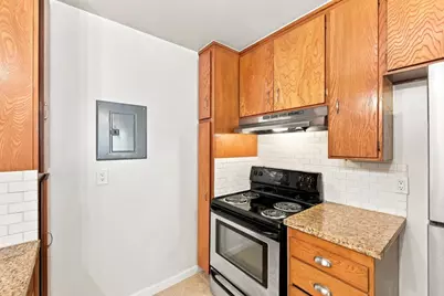 Castlewood Dr, Los Gatos, CA 95032 - Photo 17