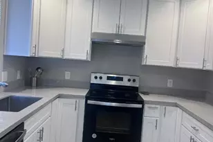 1036 Dodge Dr, Redwood City, CA 94063 - Photo 7