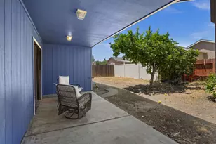 1927 Montauban Ct, Stockton, CA 95210 - Photo 25