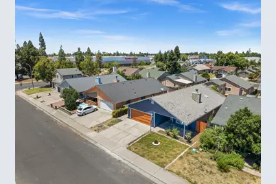 1927 Montauban Ct, Stockton, CA 95210 - Photo 31