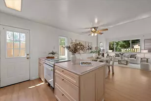 125 Connemara Way 2, Sunnyvale, CA 94087 - Photo 7