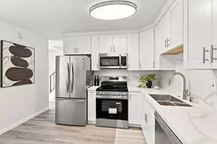 460 Auburn Way 18, San Jose, CA 95129 - Photo 9