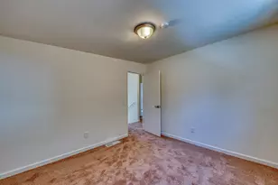 17963 Berta Canyon Rd, Salinas, CA 93907 - Photo 25