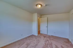 17963 Berta Canyon Rd, Salinas, CA 93907 - Photo 23