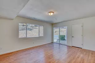 17963 Berta Canyon Rd, Salinas, CA 93907 - Photo 7
