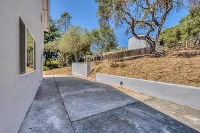 17963 Berta Canyon Rd, Salinas, CA 93907 - Photo 29