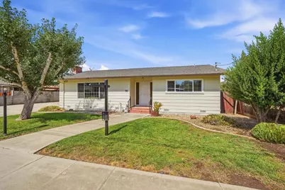 56 Bundeson Dr, Hollister, CA 95023 - Photo 3