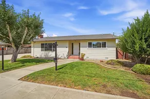 56 Bundeson Dr, Hollister, CA 95023 - Photo 3
