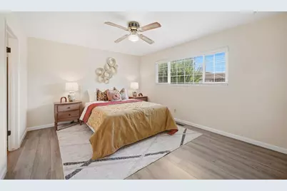 56 Bundeson Dr, Hollister, CA 95023 - Photo 11