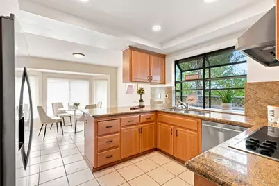 428 Saddlebrook Ln, Pleasant Hill, CA 94523 - Photo 17