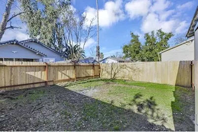 2343 Erickson St, Sacramento, CA 95815 - Photo 3