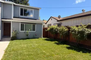 2121 Valparaiso Ave, Menlo Park, CA 94025 - Photo 3