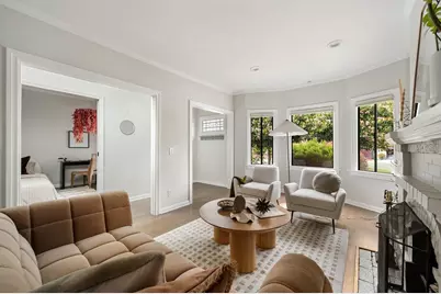 243 Hearst Ave, San Francisco, CA 94131 - Photo 7