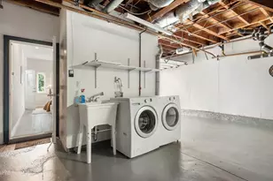 243 Hearst Ave, San Francisco, CA 94131 - Photo 53