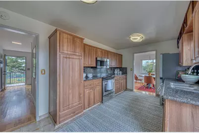 1321 Hoffman Ave, Monterey, CA 93940 - Photo 25