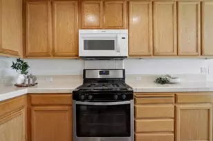 3513 Strada Circolare, San Jose, CA 95135 - Photo 9