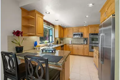 24635 Heather Heights Rd, Saratoga, CA 95070 - Photo 11