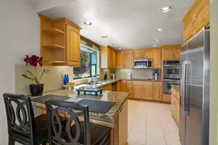 24635 Heather Heights Rd, Saratoga, CA 95070 - Photo 11