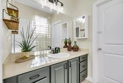 2075 Silence Dr, San Jose, CA 95148 - Photo 39