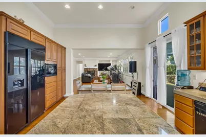 2075 Silence Dr, San Jose, CA 95148 - Photo 19