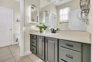 2075 Silence Dr, San Jose, CA 95148 - Photo 35