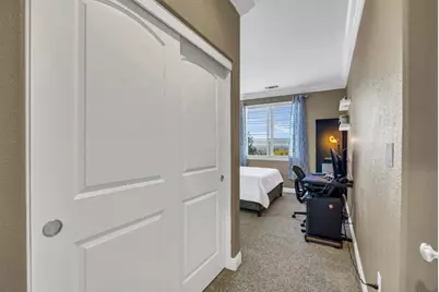 2075 Silence Dr, San Jose, CA 95148 - Photo 37