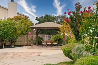 130 Wren Ct, Hercules, CA 94547 - Photo 9