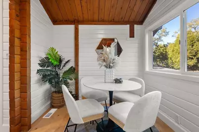 686 Wilson Ave, Novato, CA 94947 - Photo 9