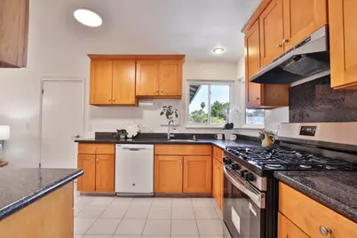 10815 E Estates Dr, Cupertino, CA 95014 - Photo 5