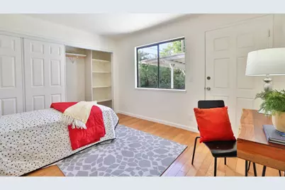 10815 E Estates Dr, Cupertino, CA 95014 - Photo 17