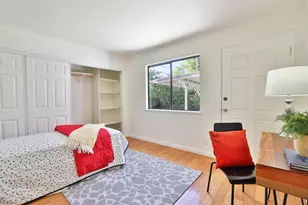 10815 E Estates Dr, Cupertino, CA 95014 - Photo 17