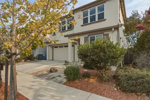 1227 Buena Vista Rd, Hollister, CA 95023 - Photo 3