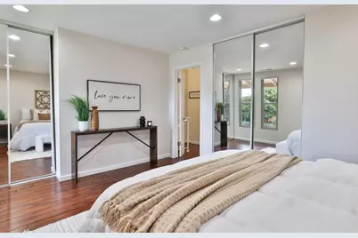 248 E Red Oak Dr E, Sunnyvale, CA 94086 - Photo 15
