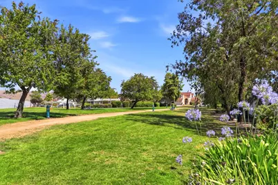 203 Meadowland Dr, Milpitas, CA 95035 - Photo 5