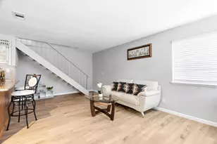 1147 Callas Ln 2, Capitola, CA 95010 - Photo 11
