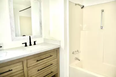 5505 W Tulare Ave 314, Visalia, CA 93277 - Photo 9