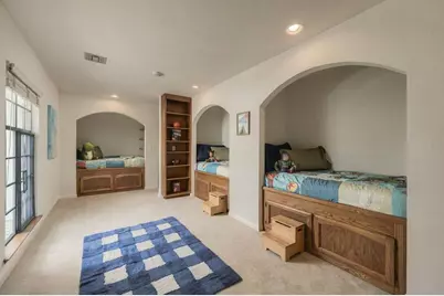825 W San Martin Ave, San Martin, CA 95046 - Photo 37